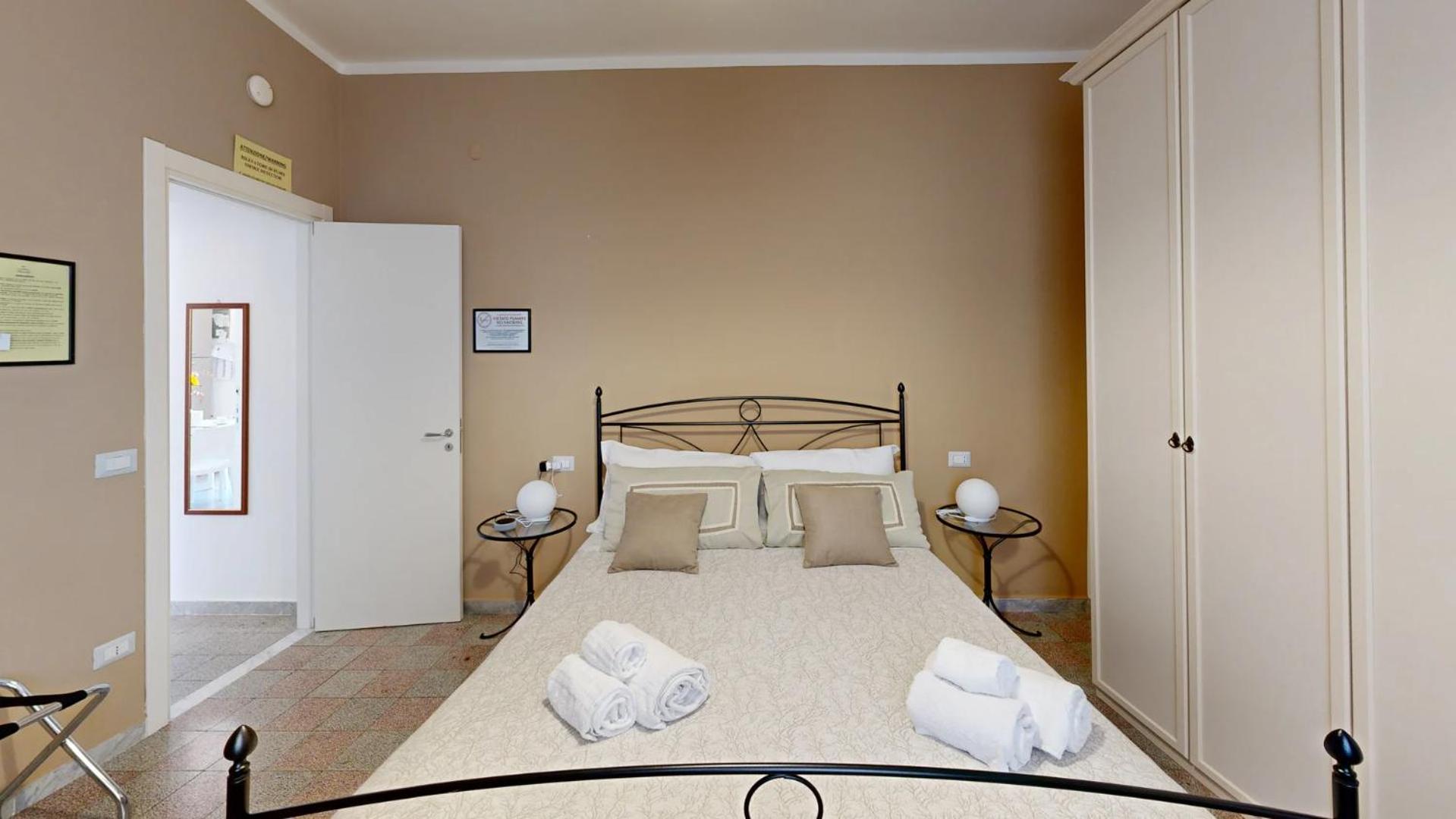 クロトーネ Corsomessina64 Bed & Breakfast エクステリア 写真
