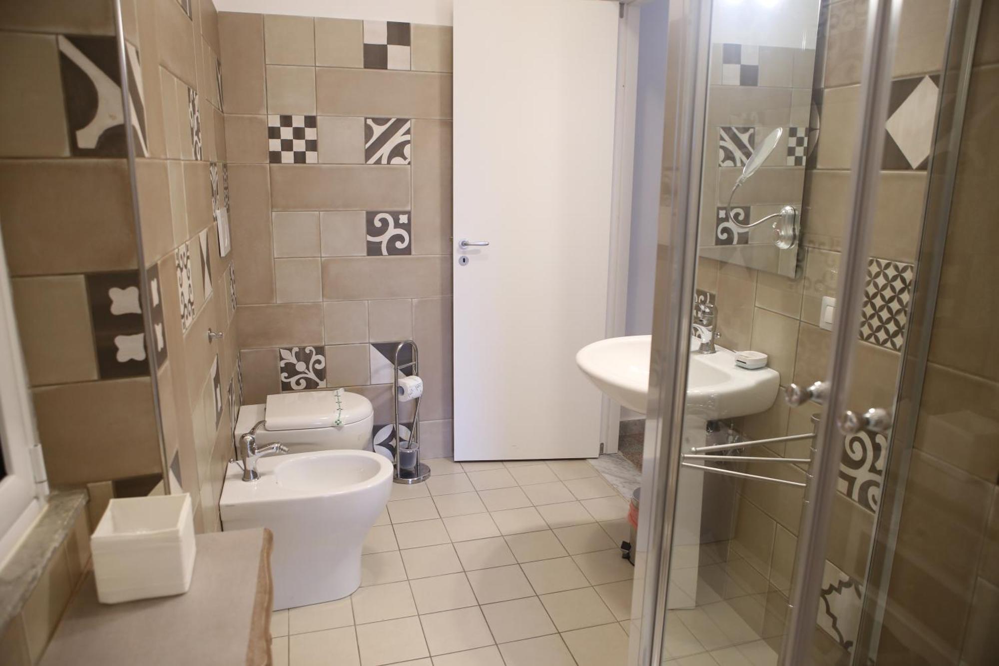 クロトーネ Corsomessina64 Bed & Breakfast エクステリア 写真